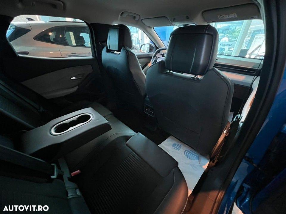 Ford Explorer RWD 52 kWh Standard Range Style - 36