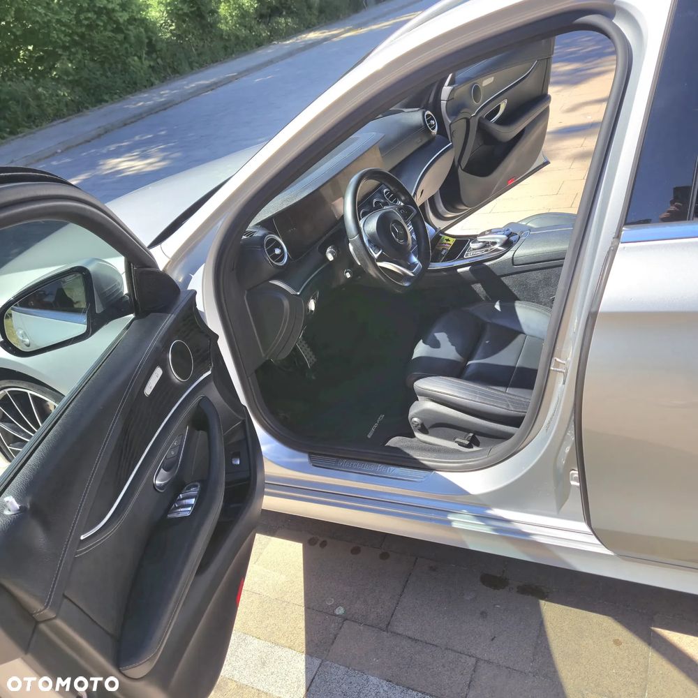 Mercedes-Benz Klasa E 220 d 9G-TRONIC - 10