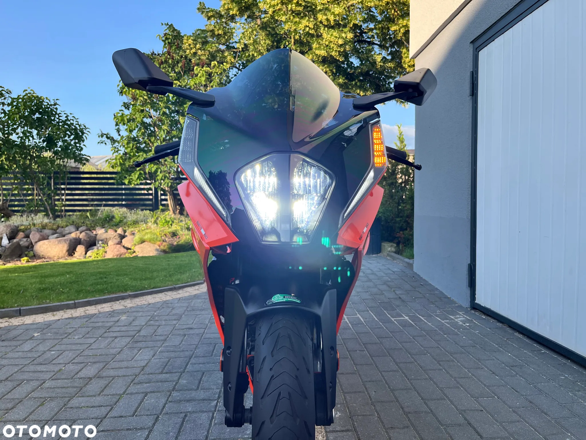 KTM RC 125 - 10