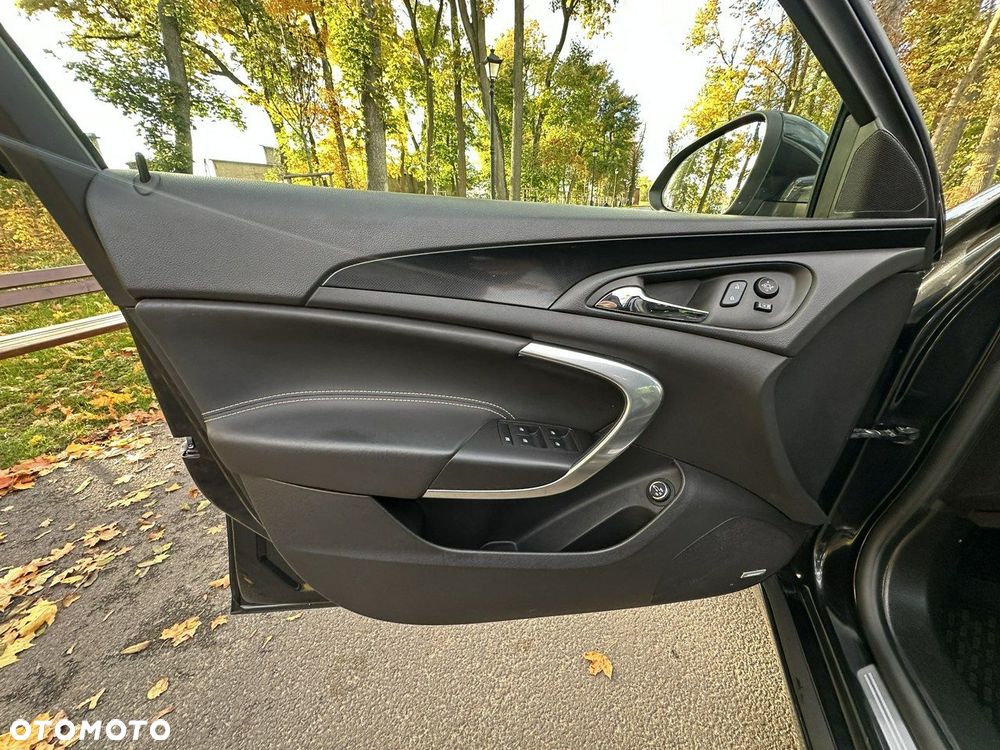 Opel Insignia - 19