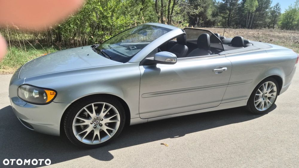 Volvo C70 2.0D Summum - 1