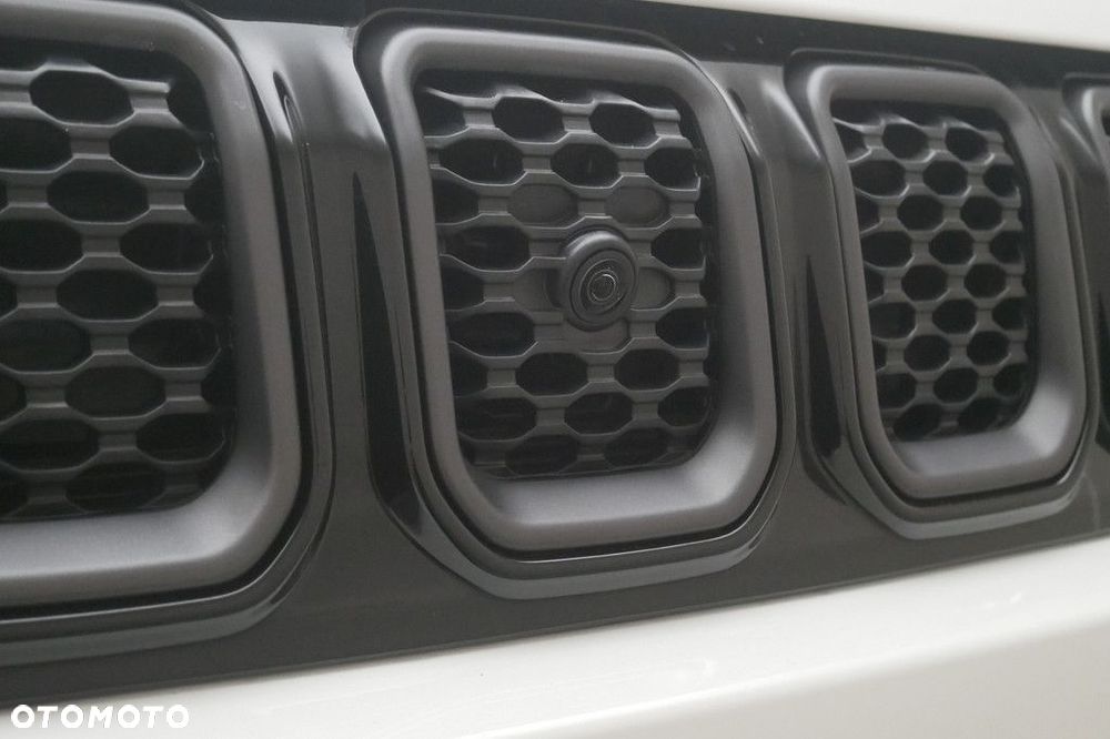 Jeep Compass - 21