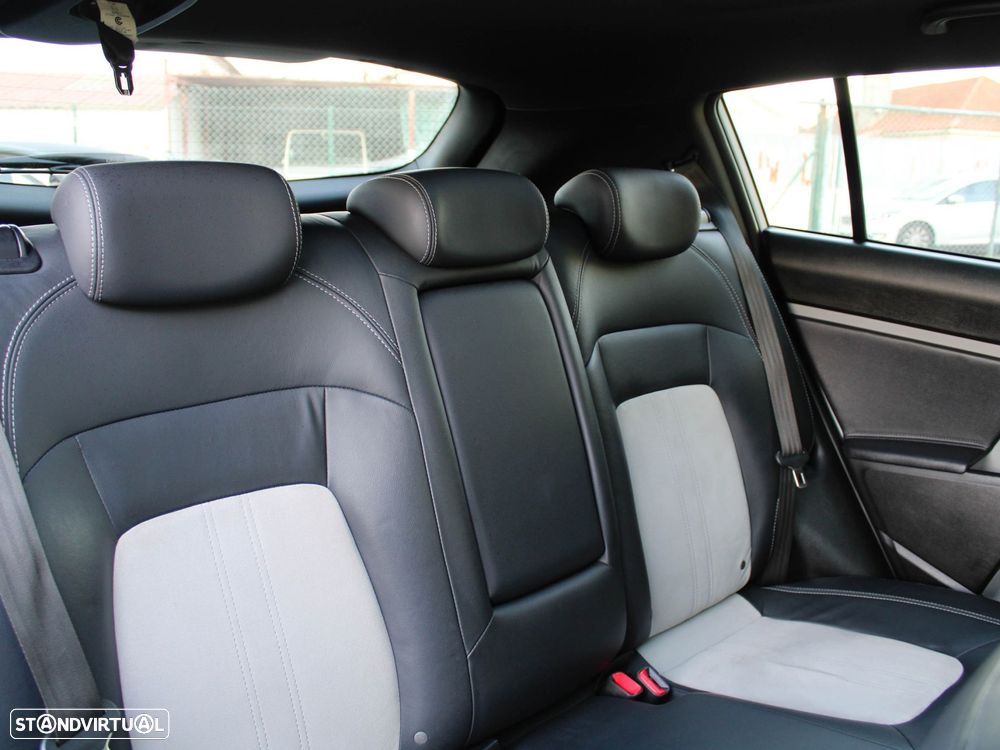 Kia Sportage 1.7 CRDI ISG TX Prime - 45