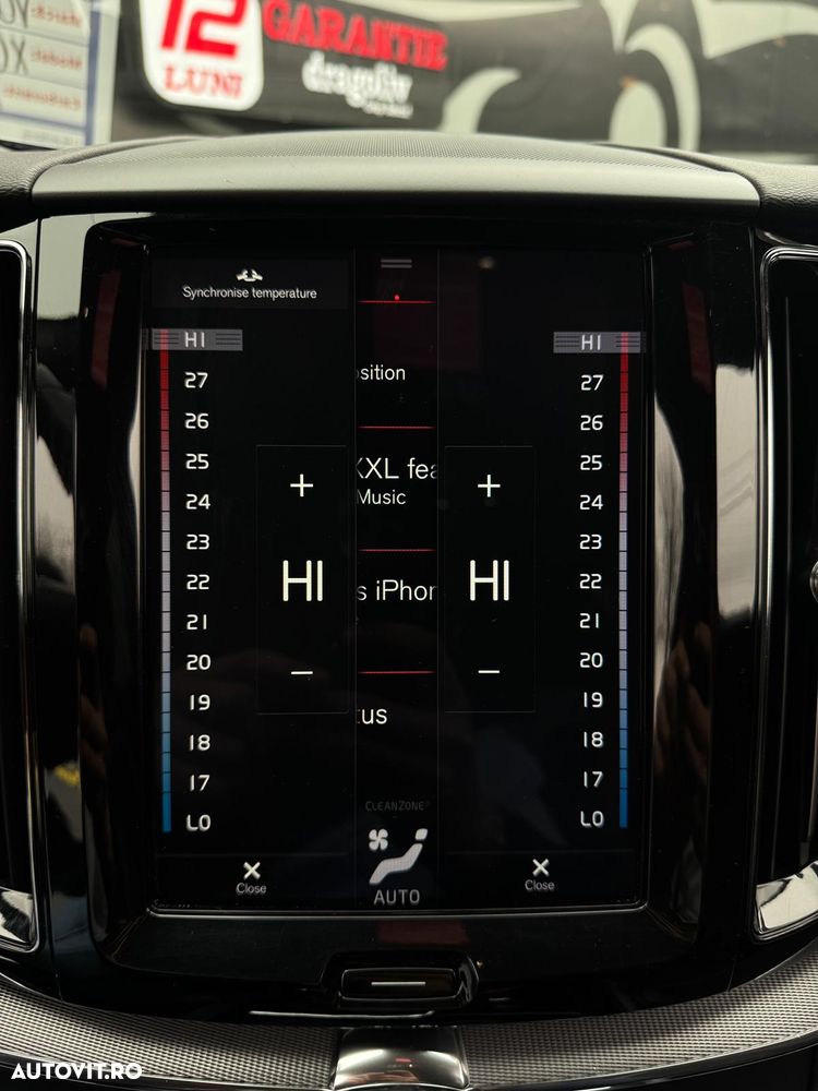 Volvo XC 60 D5 AWD Geartronic RDesign - 32