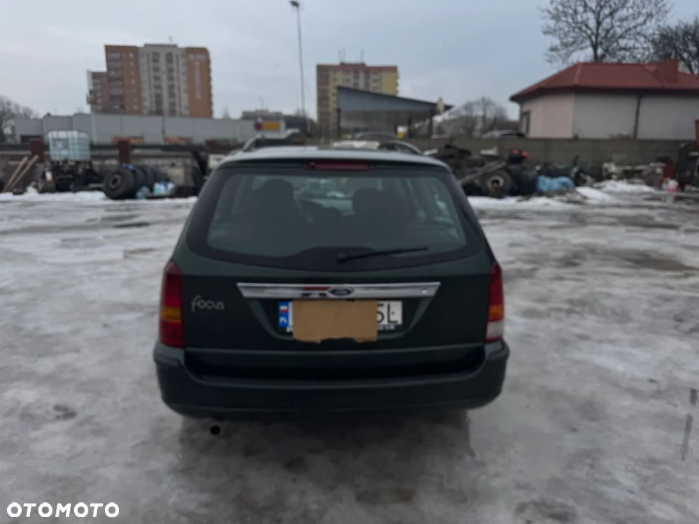 Ford Focus - 3