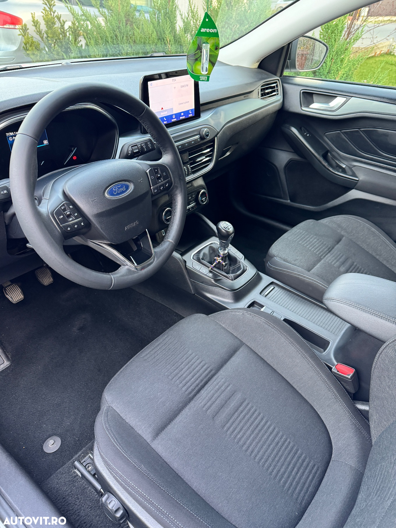 Ford Focus 1.0 EcoBoost Active Business - 8