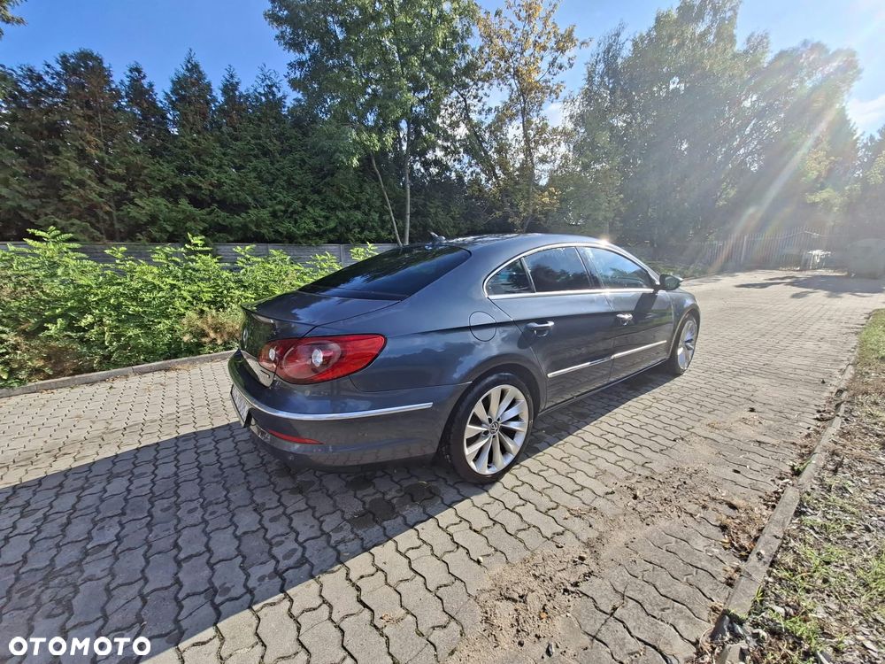 Volkswagen Passat - 7