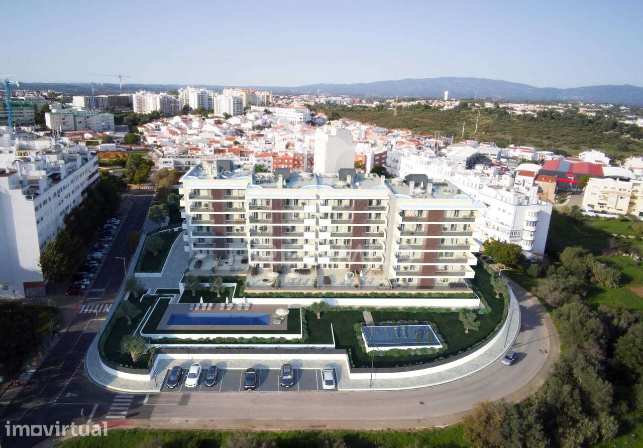 DOMUS – T2+1 com Piscina em Condomínio Privado - Grande imagem: 2/35