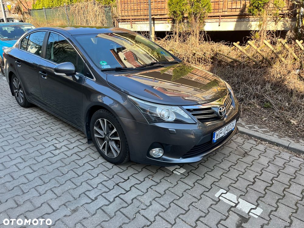 Toyota Avensis 1.8 Prestige - 1