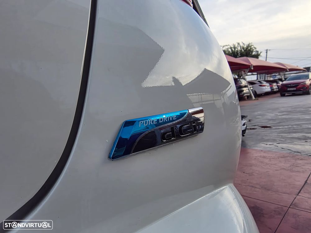 Nissan Juke 1.5 dCi N-Connecta - 12