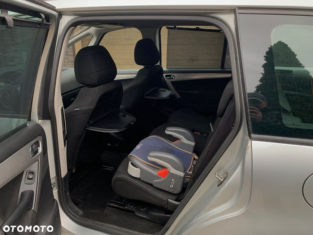 Citroën C4 Grand Picasso 1.6 HDi SX - 19