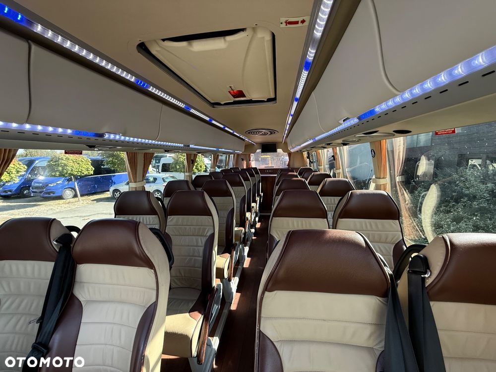 Mercedes-Benz SUNRIDER - 16