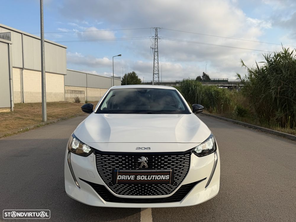 Peugeot e-208 Allure Pack - 18