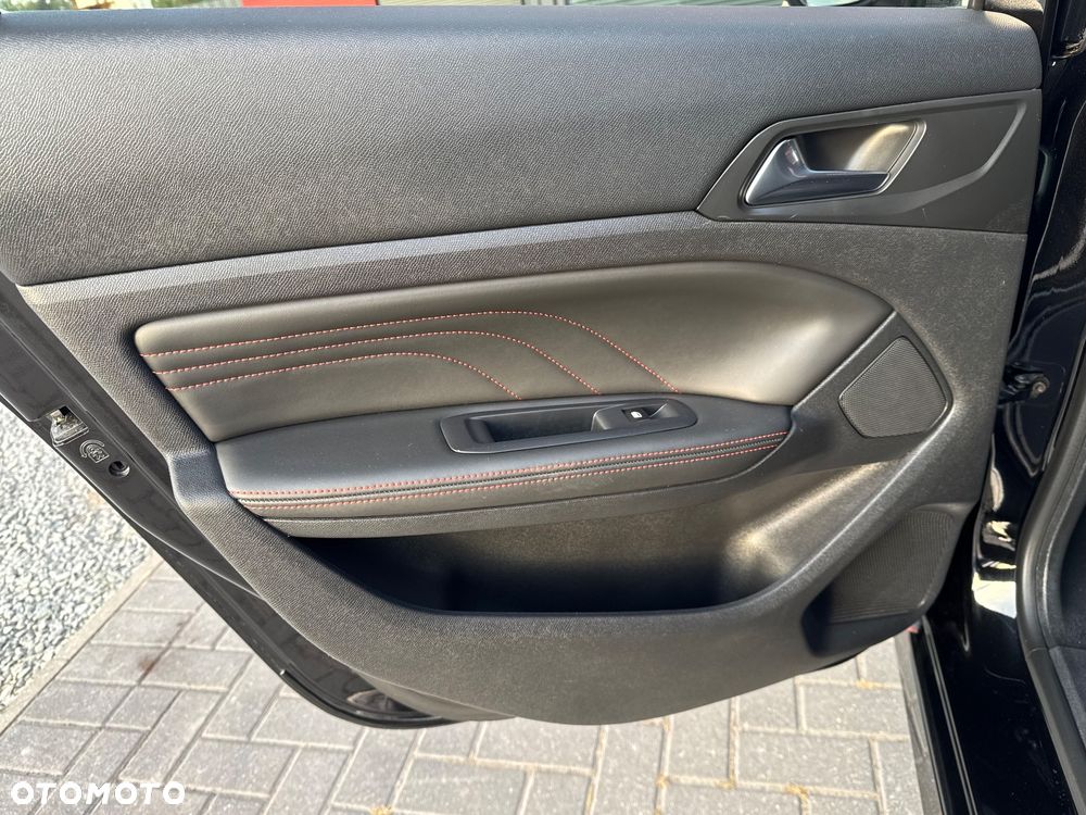 Peugeot 308 BlueHDi 180 EAT6 GT - 35