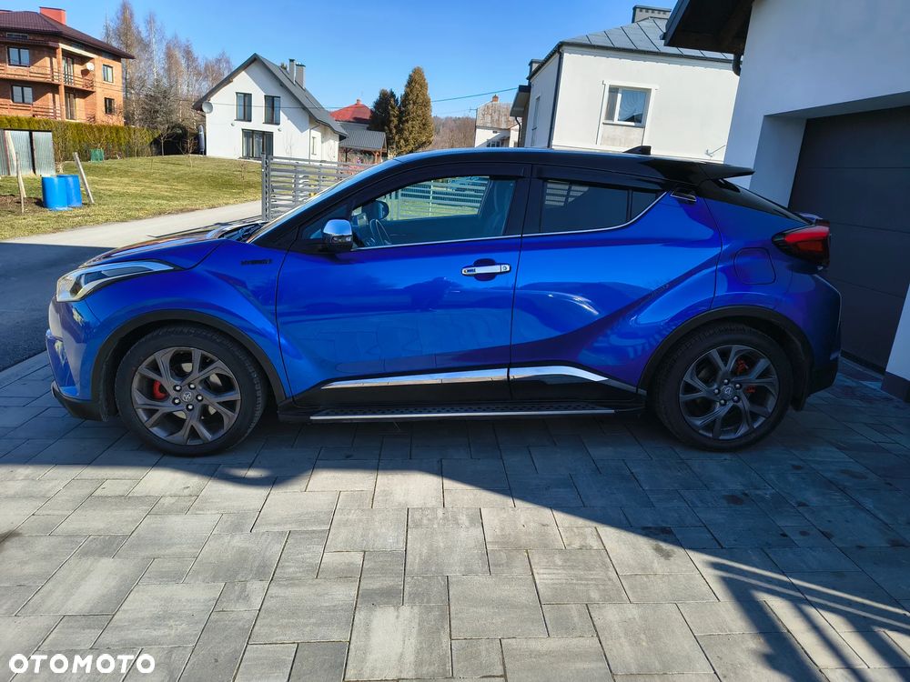 Toyota C-HR 1.8 Hybrid Prestige - 2