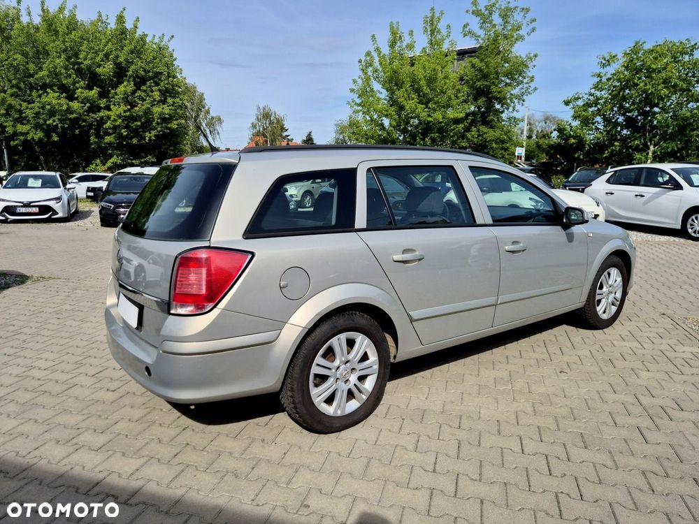 Opel Astra 1.4 Selection - 8