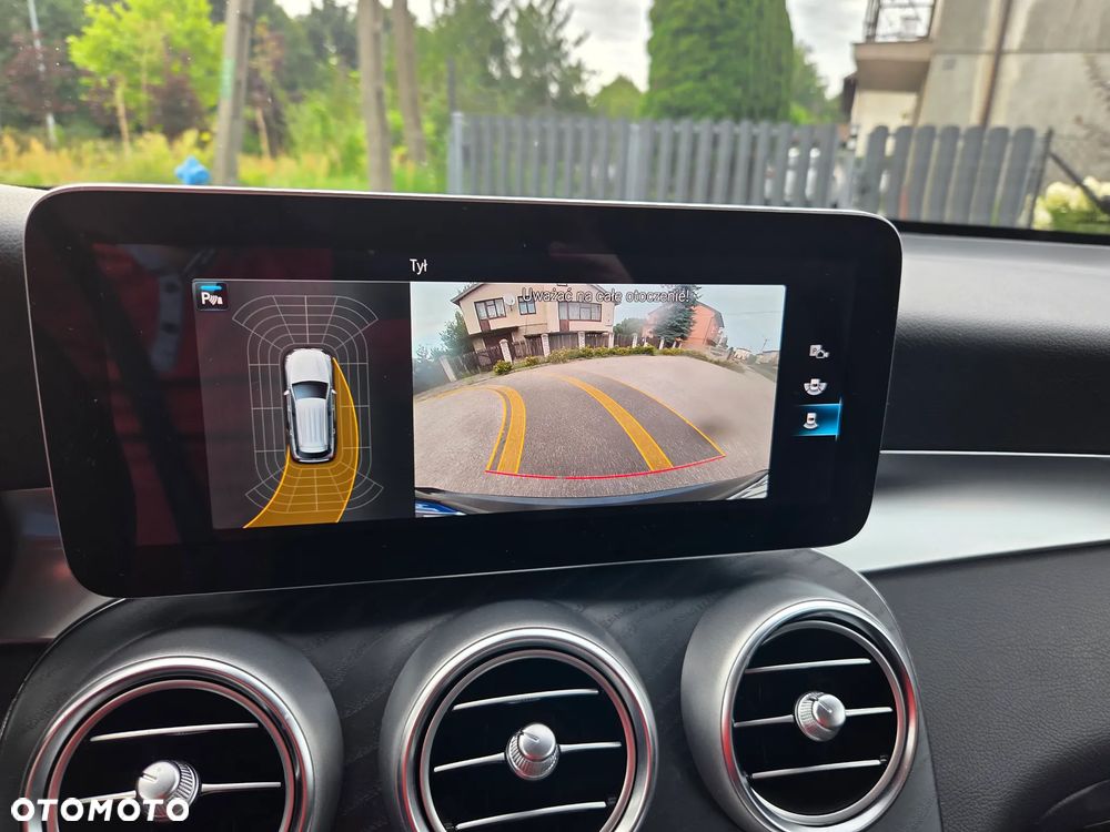 Mercedes-Benz GLC 220 d 4-Matic - 23