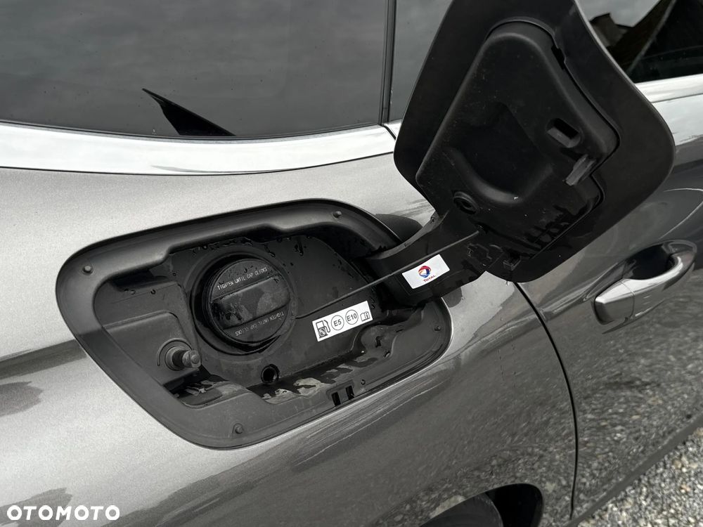 Peugeot 508 1.6 PureTech First Edition S&S EAT8 - 33