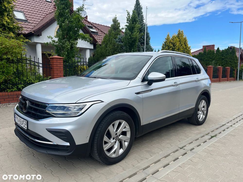 Volkswagen Tiguan 1.5 TSI EVO Life DSG - 1
