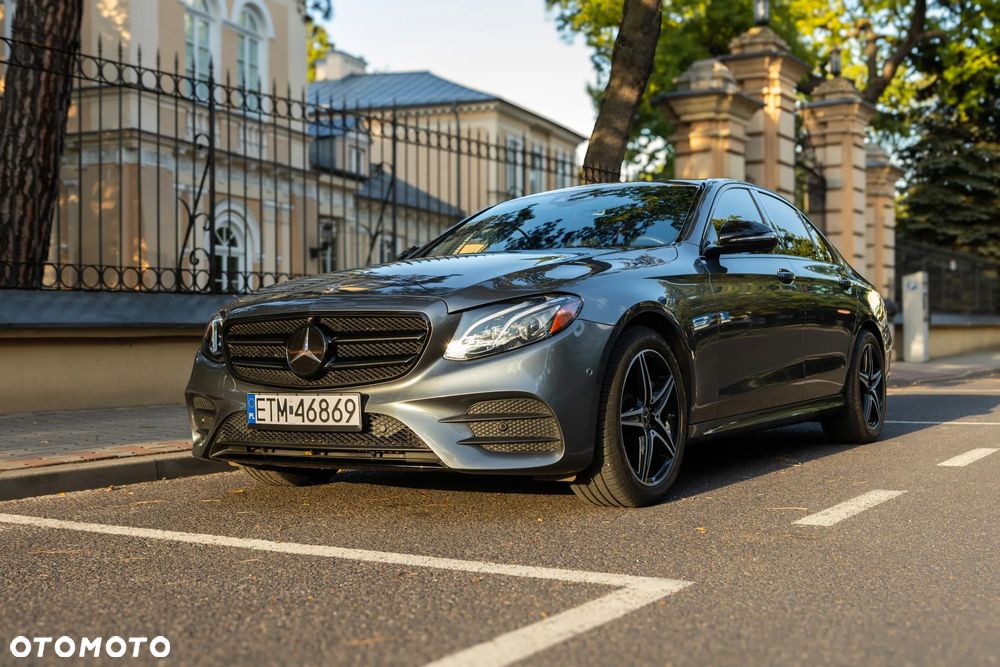 Mercedes-Benz Klasa E - 1