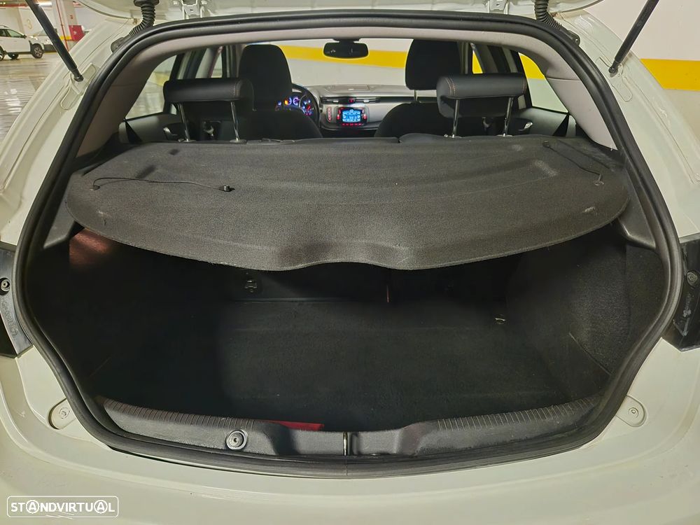 Alfa Romeo Giulietta 1.6 JTDm Impression - 27