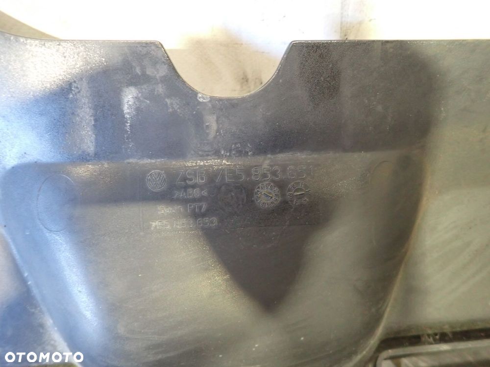 GRILL ATRAPA VOLKSWAGEN T5 II LIFT 7E5853651 - 6