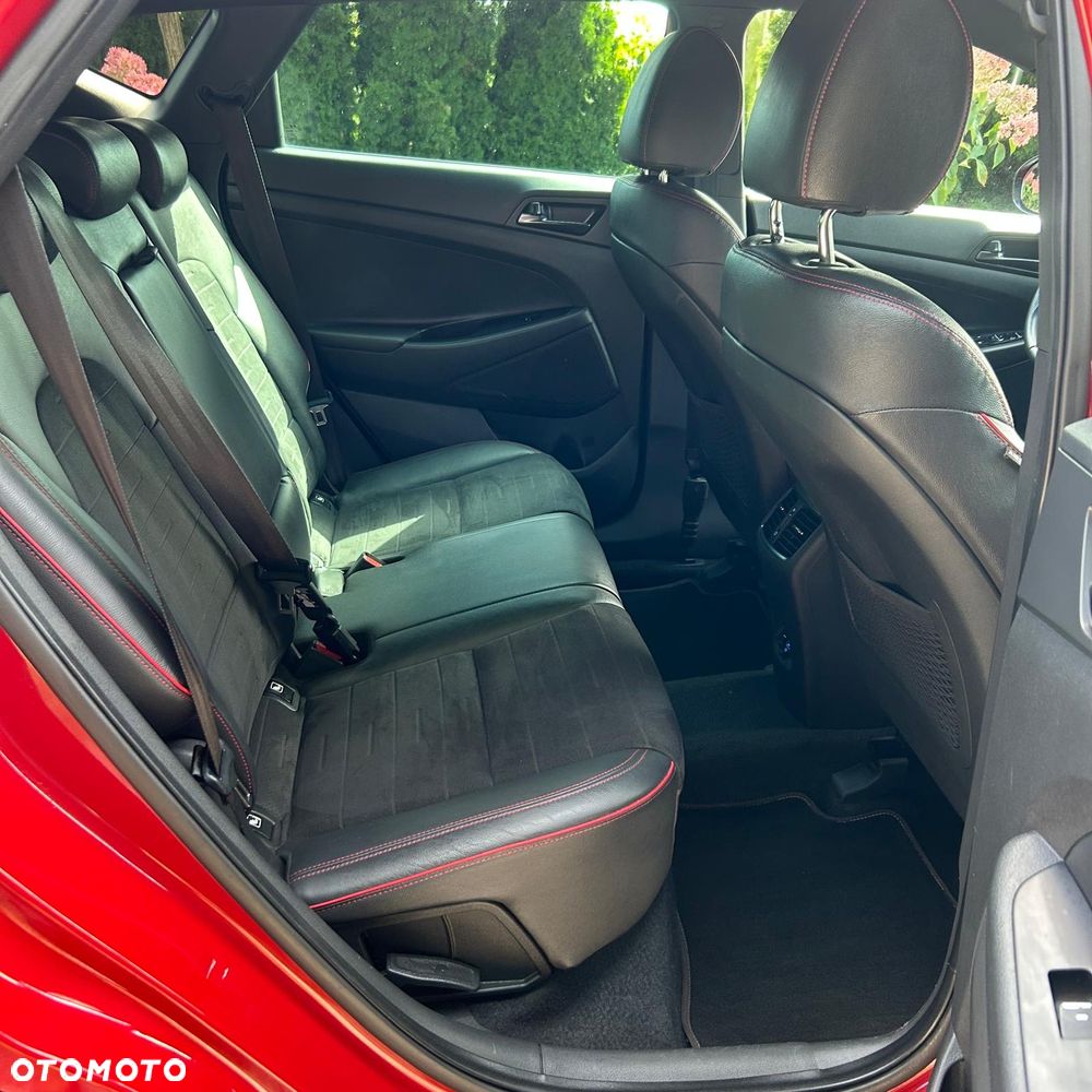 Hyundai Tucson 1.6 CRDi 48V-Hybrid 2WD DCT N Line - 17