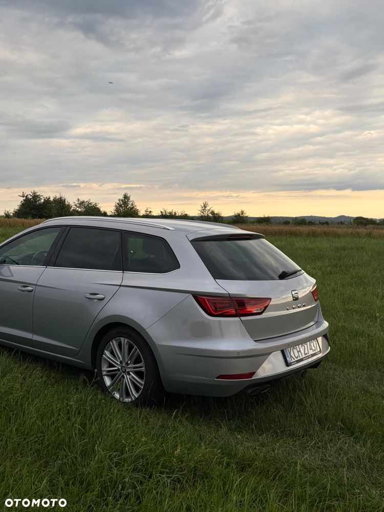Seat Leon 1.5 eTSI Xcellence DSG - 10
