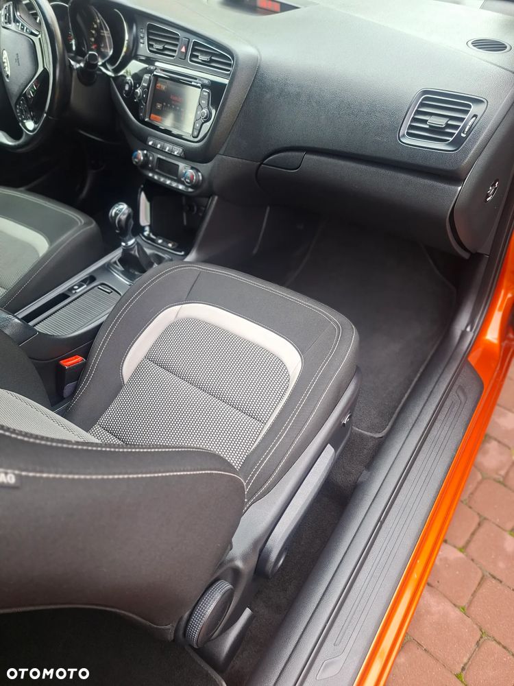 Kia ProCeed 1.6 GDI Spirit - 11