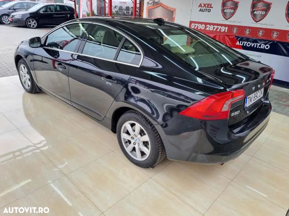 Volvo S60 - 32