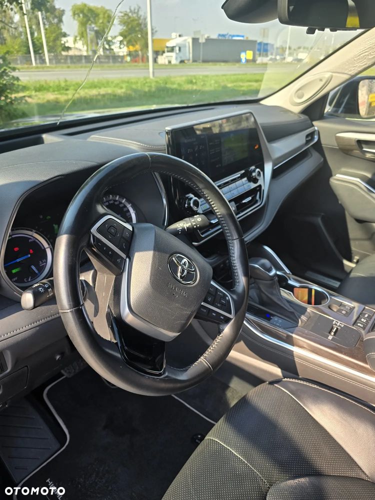 Toyota Highlander 2.5 Hybrid Executive - 14