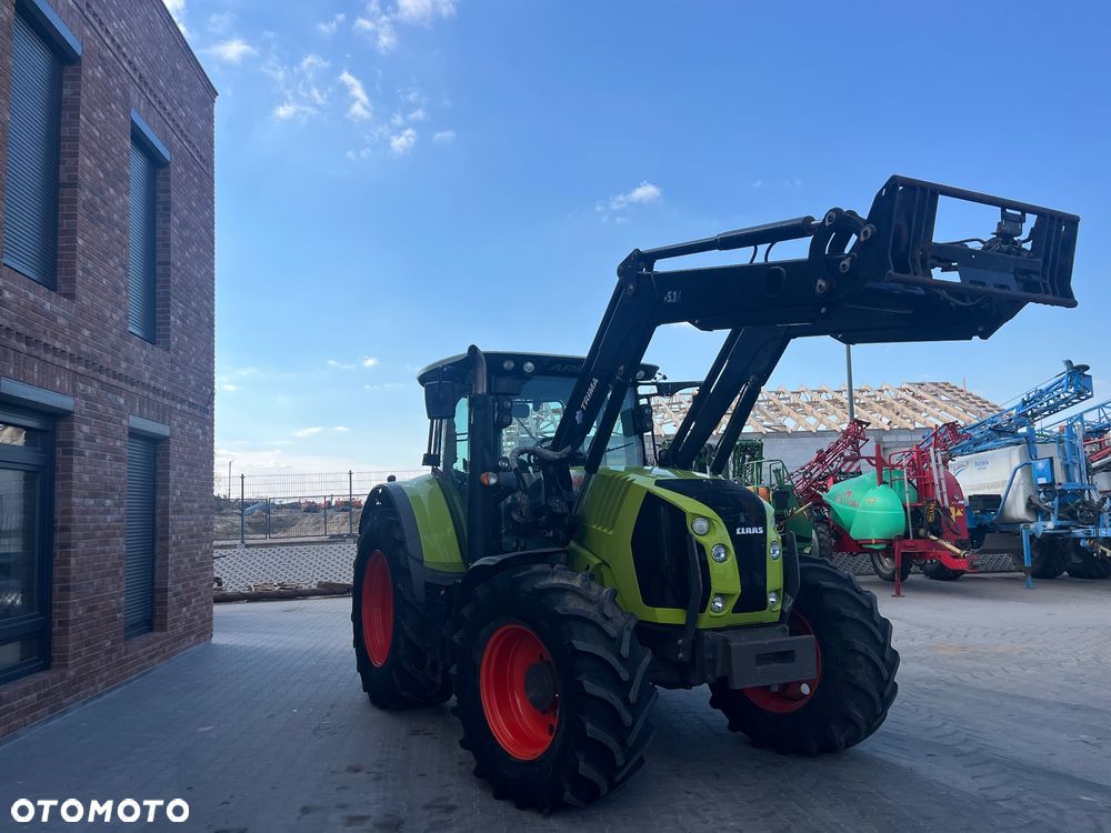 Claas Arion 620 - 2