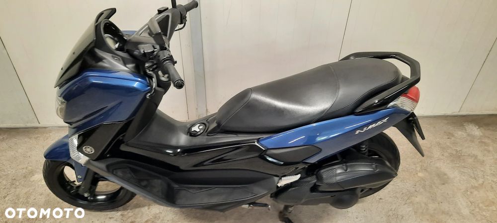 Yamaha NMAX - 8
