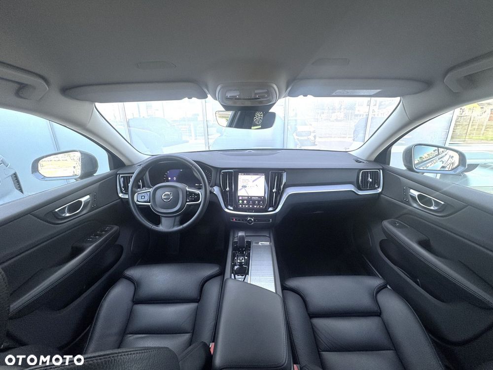 Volvo V60 Cross Country - 27