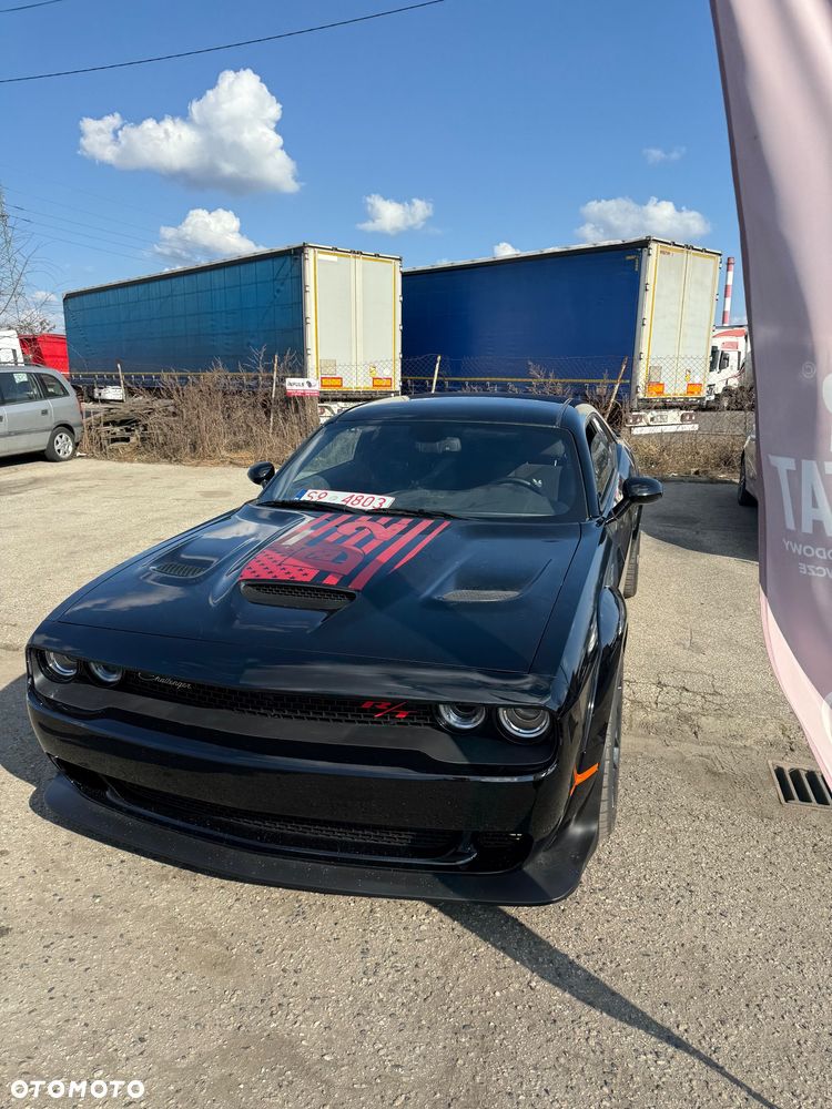 Dodge Challenger - 6