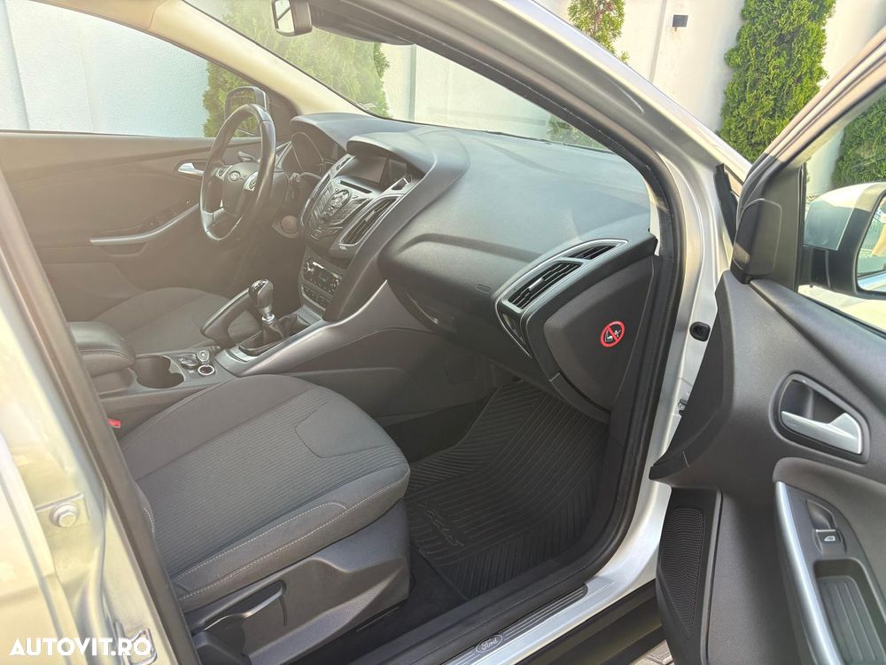 Ford Focus 1.0 EcoBoost Start-Stopp-System TITANIUM - 13