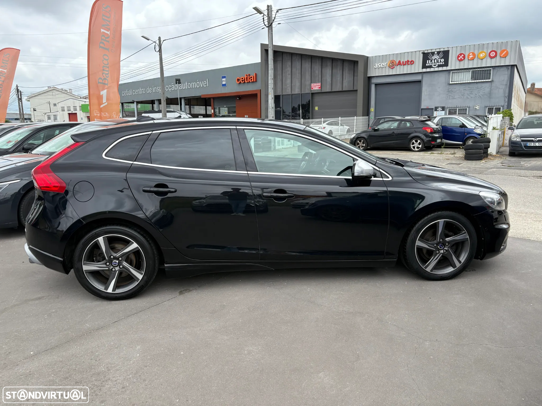 Volvo V40 1.6 D2 R-Design Momentum - 4