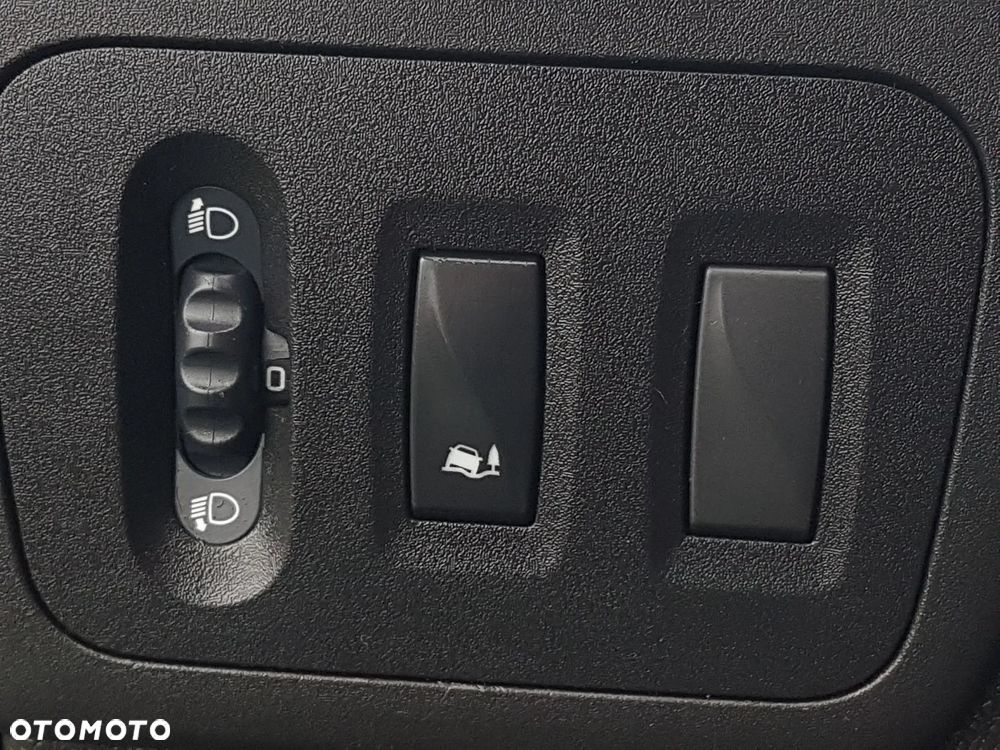 Renault MASTER KONTENER 8EP 4,21x2,23x2,22 KLIMA MANUAL KRAJOWY 6-BIEGÓW - 22