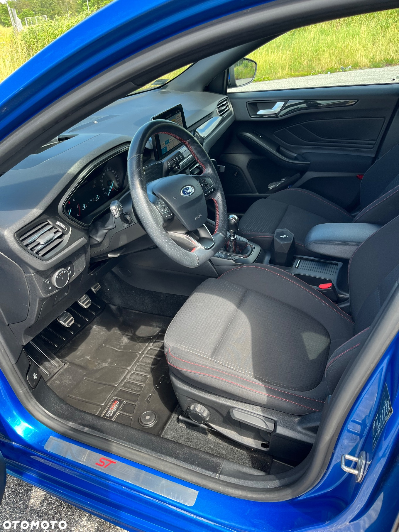 Ford Focus 1.0 EcoBoost ST-Line - 9