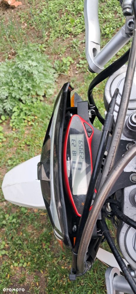 Beta RR - 11