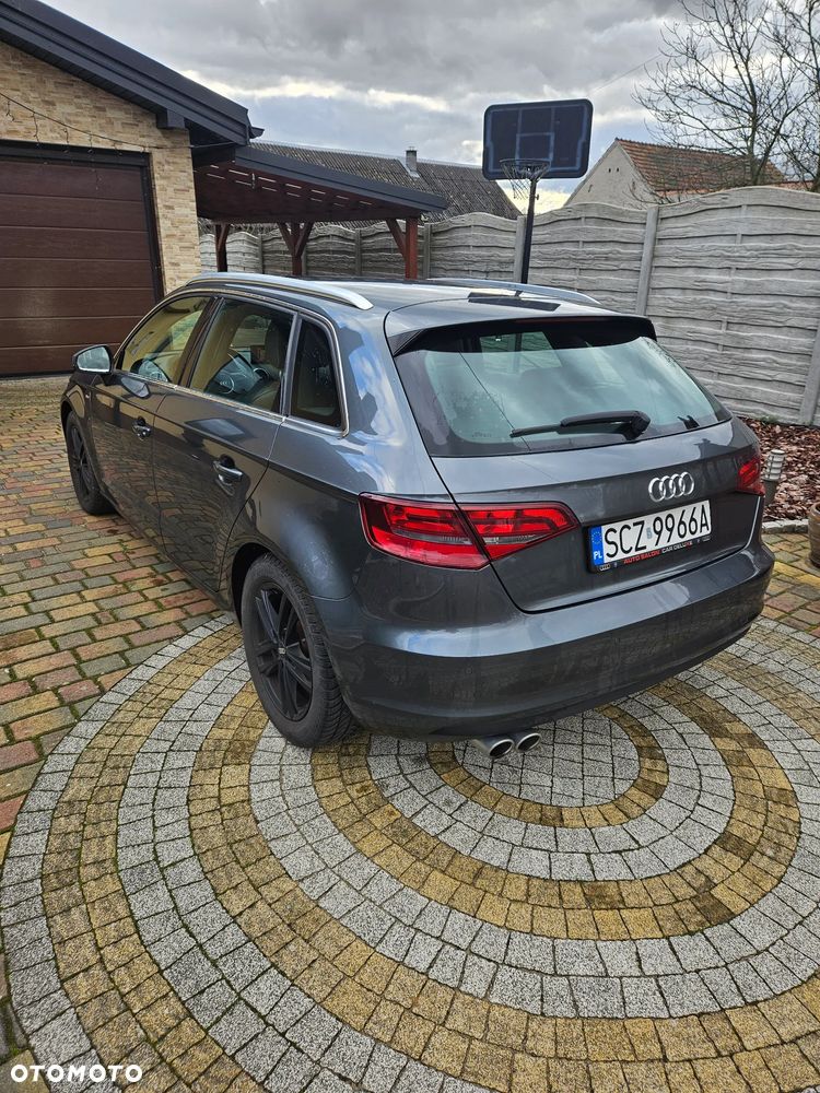Audi A3 Sportback - 6