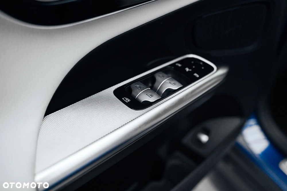 Mercedes-Benz GLC 200 d mHEV 4-Matic AMG Line - 19