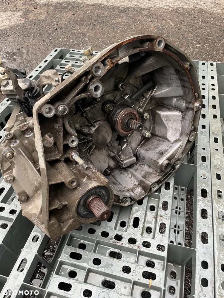 Skrzynia biegów Renault Laguna 2 1.8 - 3