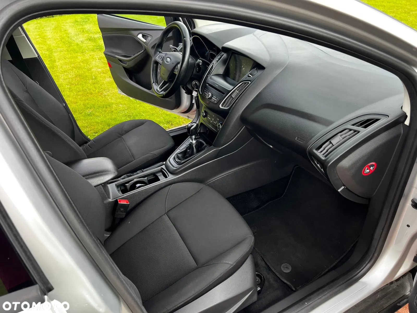 Ford Focus 1.5 EcoBlue Start-Stopp-System ACTIVE STYLE - 6
