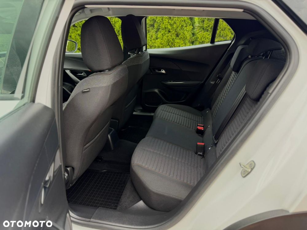Peugeot 2008 BlueHDi 110 Active - 17