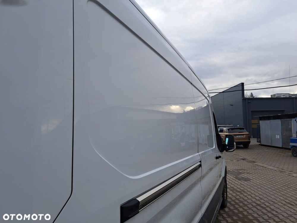 Ford Transit - 15