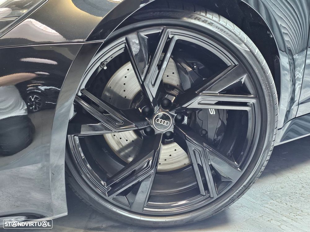 Audi RS6 Avant 4.0 TFSI quattro Tiptronic - 33