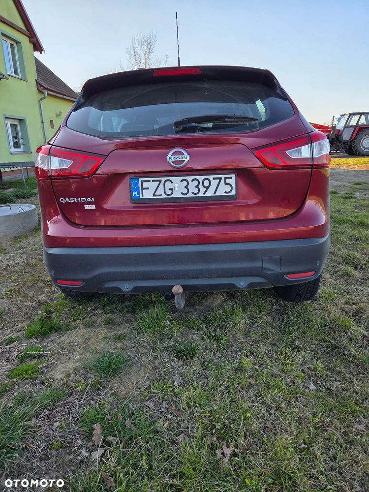 Nissan Qashqai - 2