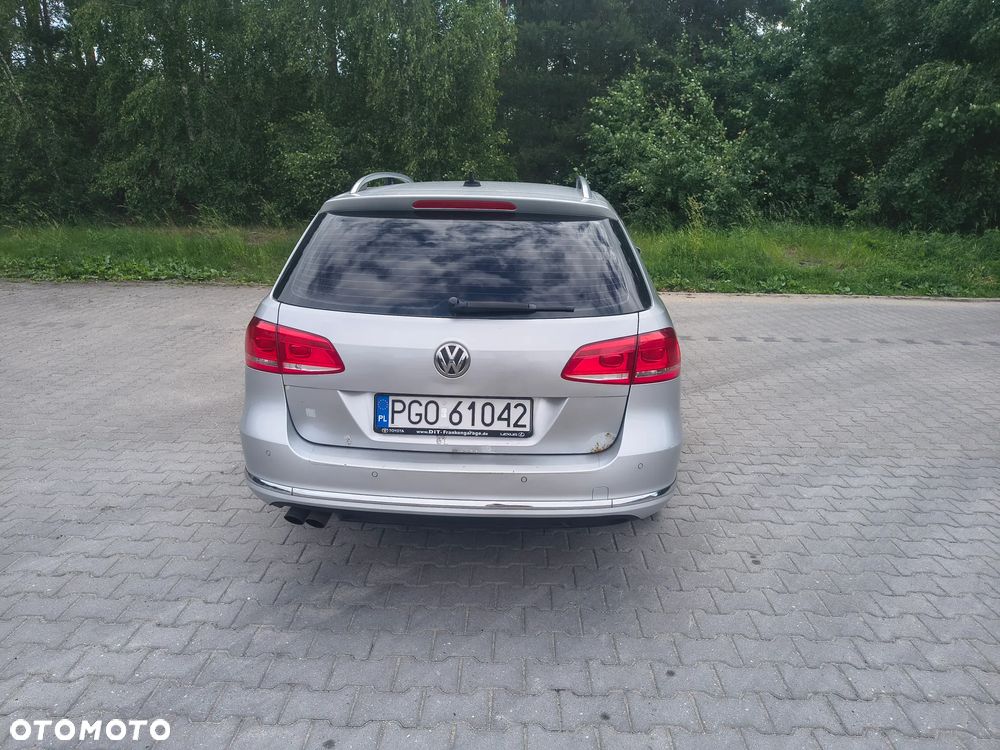 Volkswagen Passat 2.0 TDI Comfortline DSG - 5