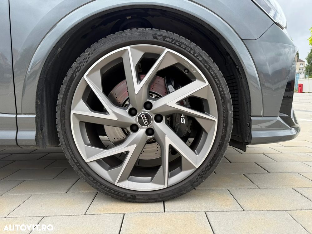 Audi RS Q3 - 16
